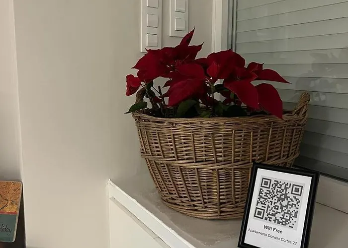 Donoso Cortes, 27 شقة Caces