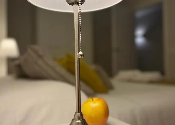 Donoso Cortes, 27 شقة *